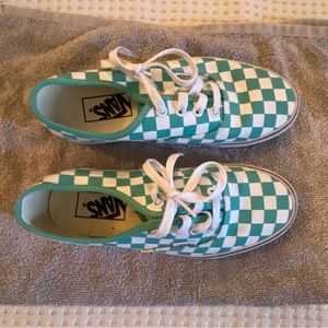 Barely worn Turquoise checkered Vans size 6.5 W